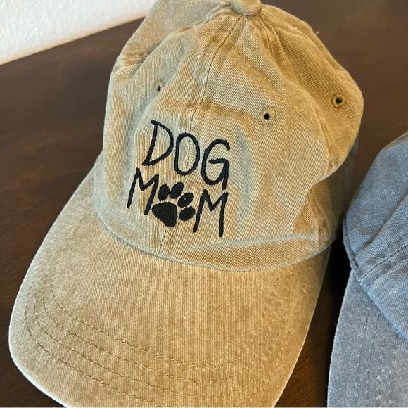 Dog Mom Embroidered Hats Caps Lot of 2 Gray Tan Casual - Picture 3 of 7